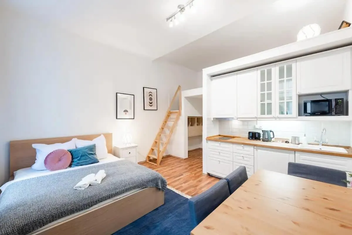 布拉格Modern Loft Getaway公寓